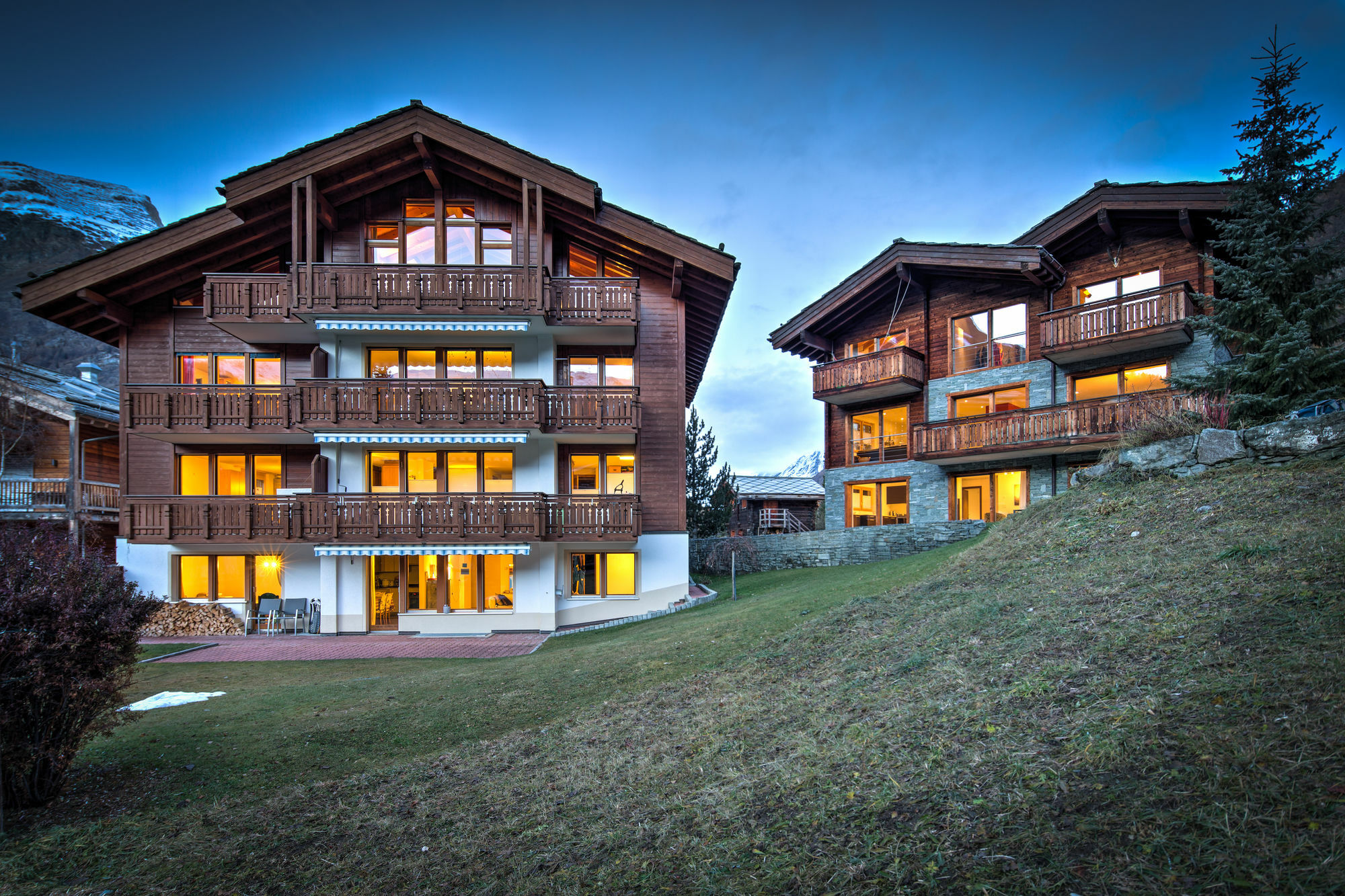 Ferienhaus Casa Luna เซอร์แมท ภายนอก รูปภาพ